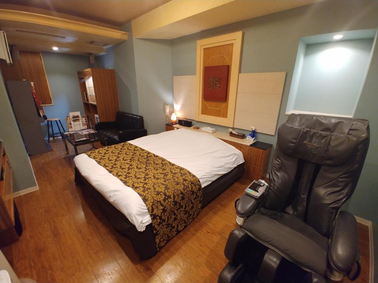 Hotel Allure (Adults Only) Нагоя Екстериор снимка