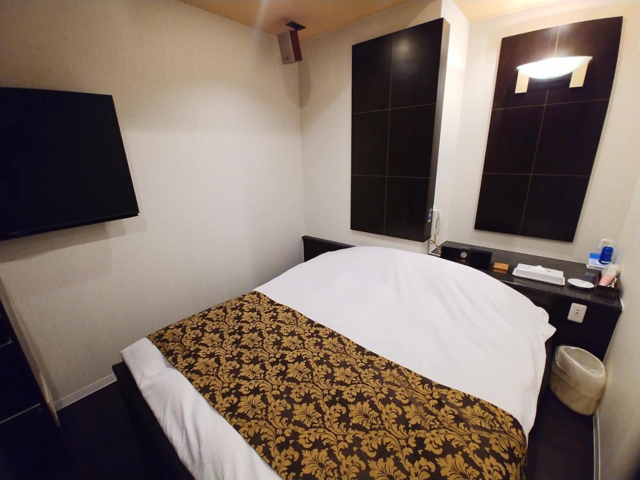 Hotel Allure (Adults Only) Нагоя Екстериор снимка