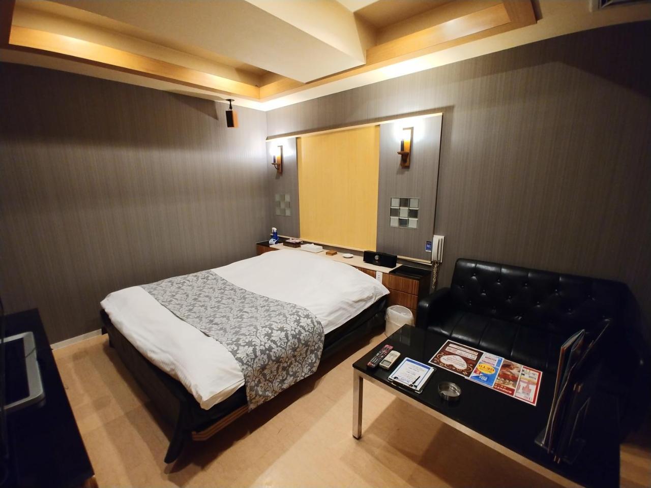 Hotel Allure (Adults Only) Нагоя Екстериор снимка