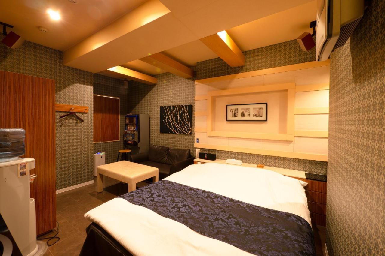 Hotel Allure (Adults Only) Нагоя Екстериор снимка